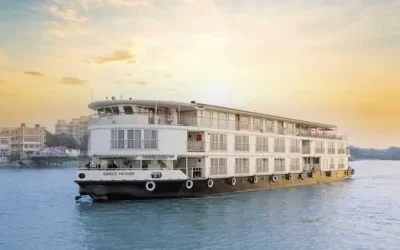 RV Ganges Voyager