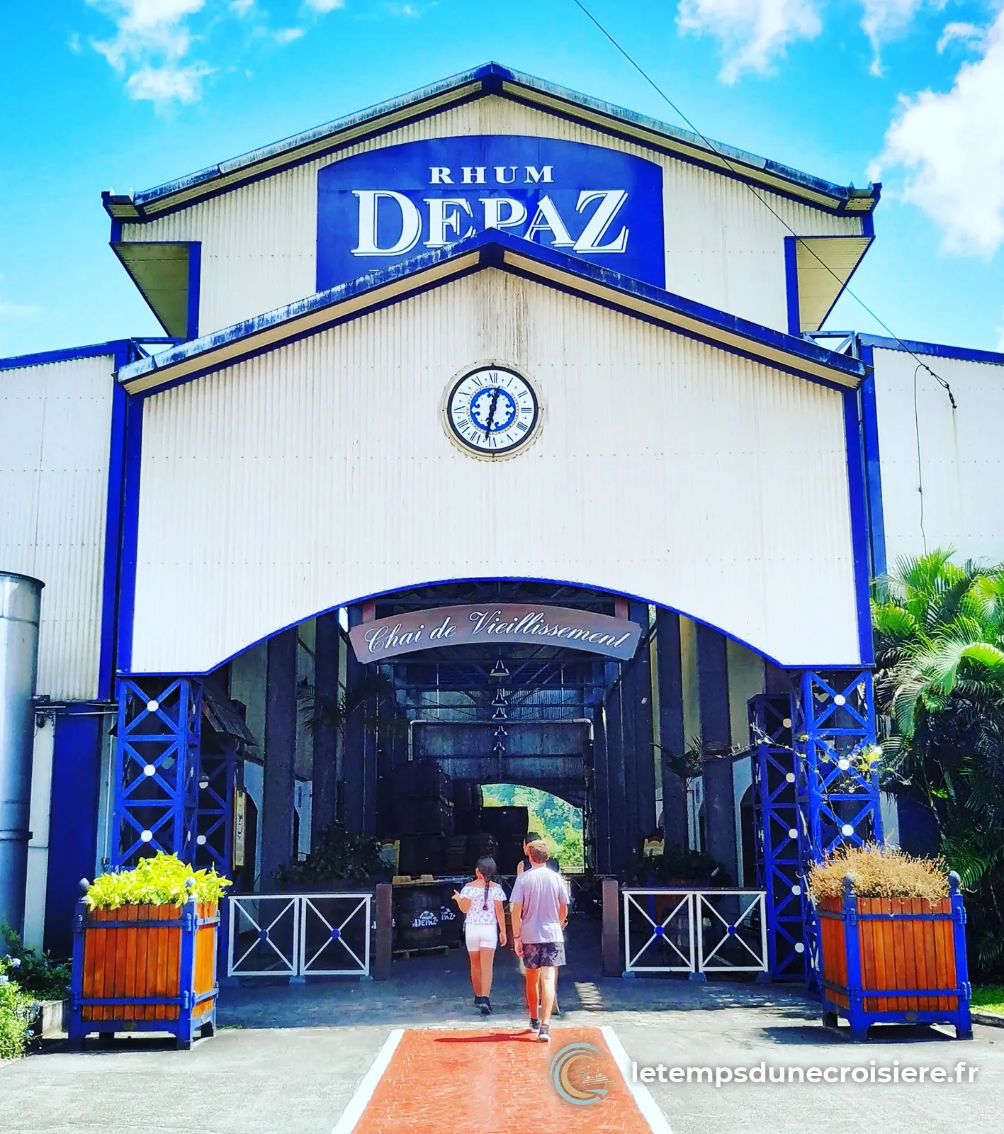 L'entrée de la distillerie Depaz, en Martinique
